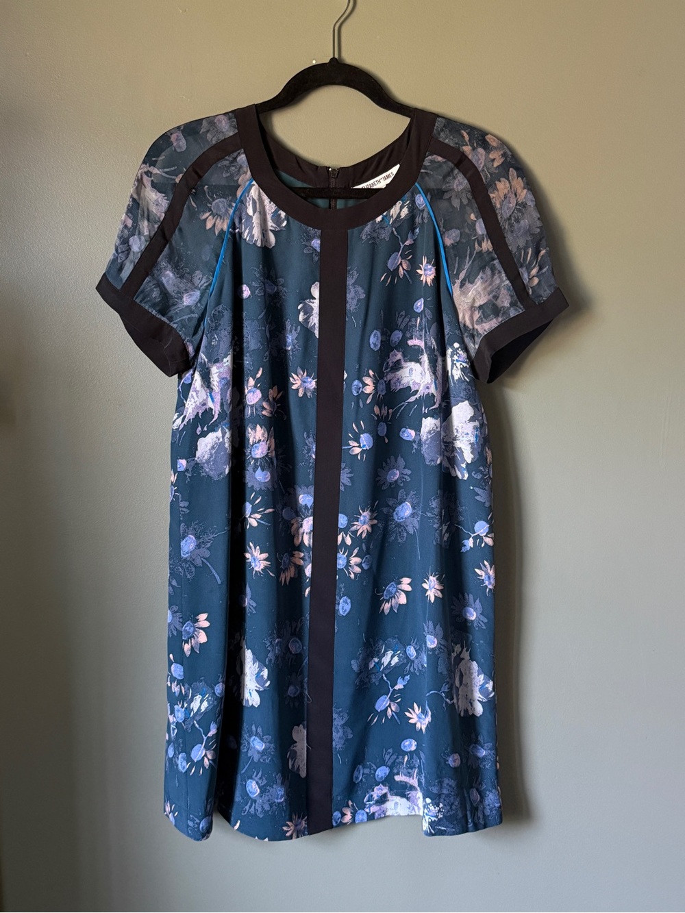 Elizabeth and James - Floral Mini Dress with Black Trim Details - Size M